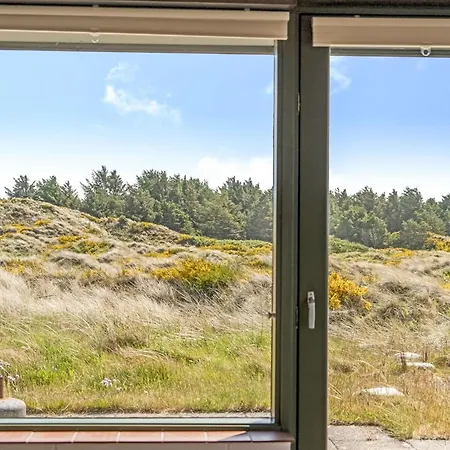 Ehawee - 350m From The Sea By Interhome